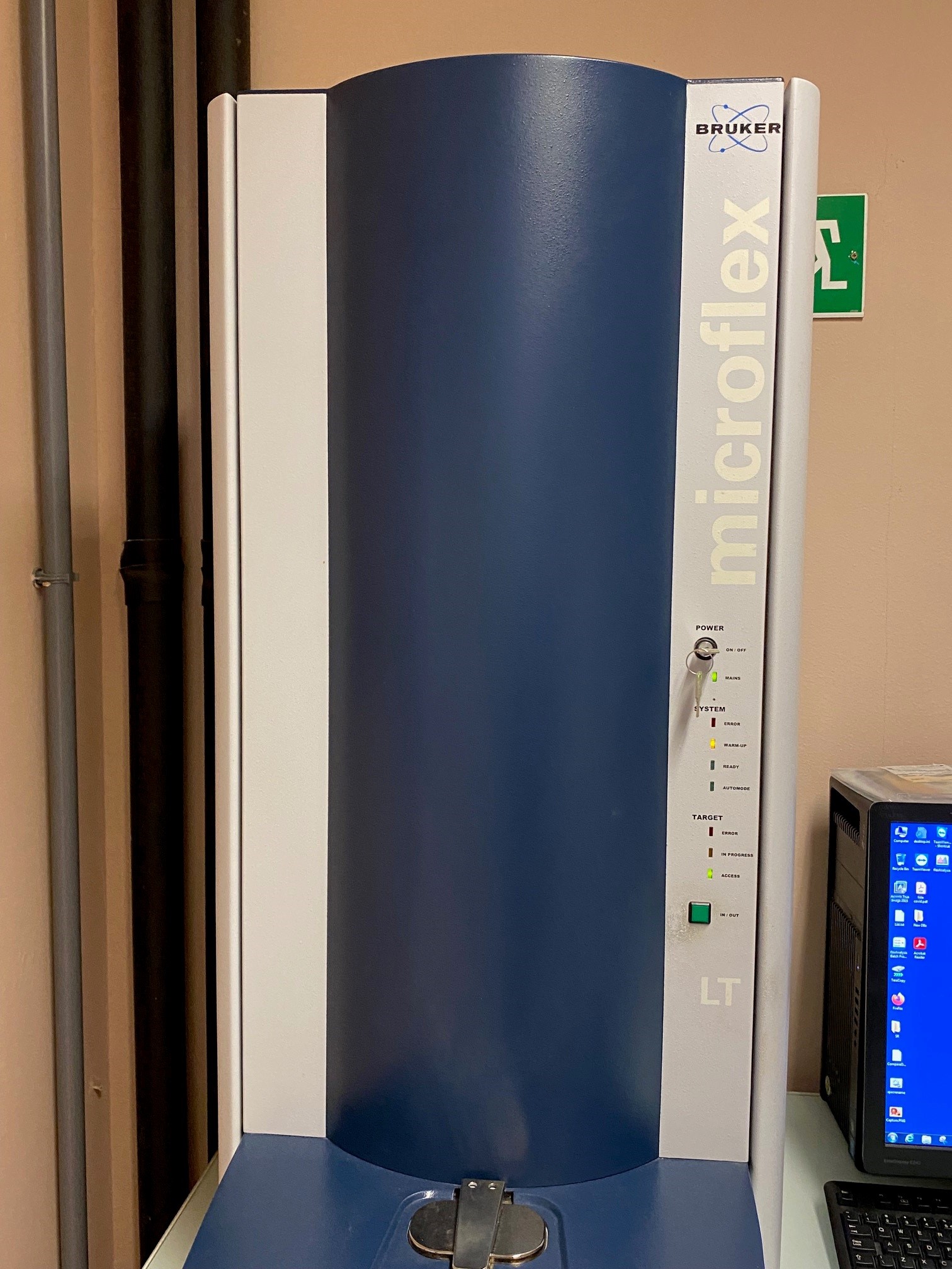 BRUKER-MALDI-TOF-Bacteriology-used-laboratory-analyzer-LC&S